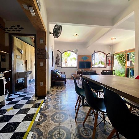 A Coroa Hostel & Suites アハイアウ・ド・カボ エクステリア 写真