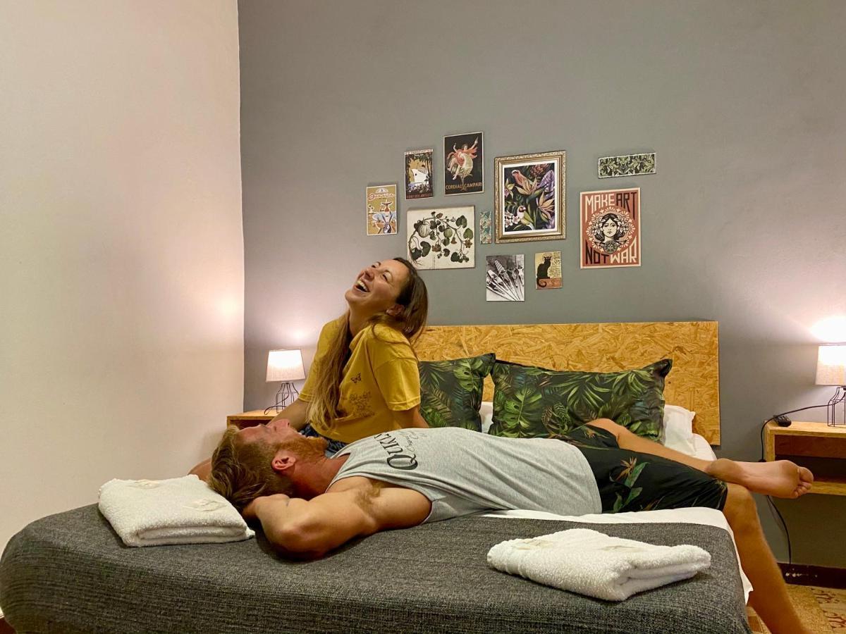 A Coroa Hostel & Suites アハイアウ・ド・カボ エクステリア 写真