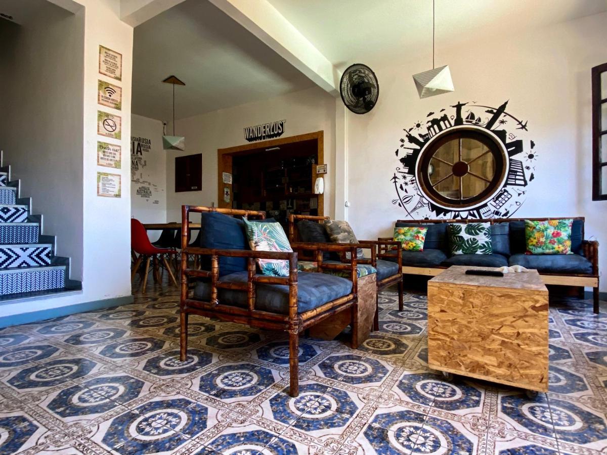 A Coroa Hostel & Suites アハイアウ・ド・カボ エクステリア 写真