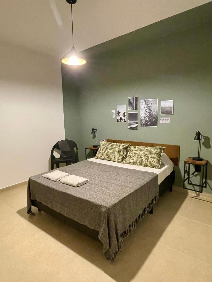 A Coroa Hostel & Suites アハイアウ・ド・カボ エクステリア 写真