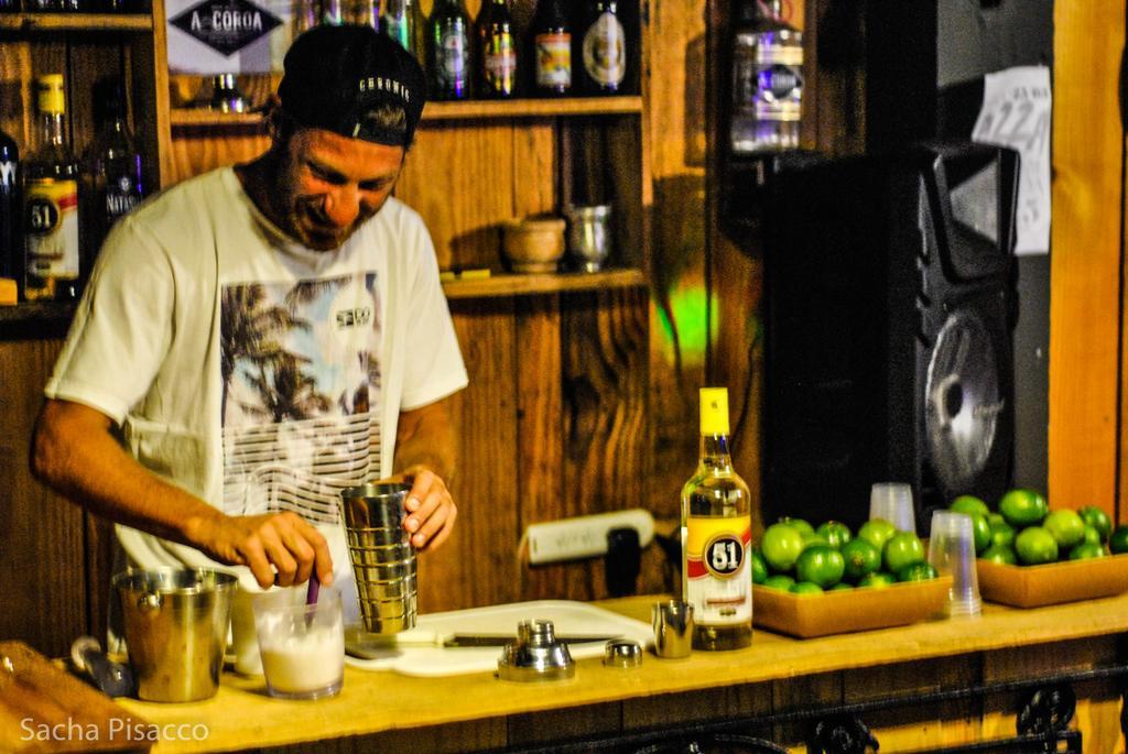 A Coroa Hostel & Suites アハイアウ・ド・カボ エクステリア 写真